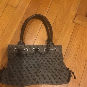 Dooney and Bourke bag
